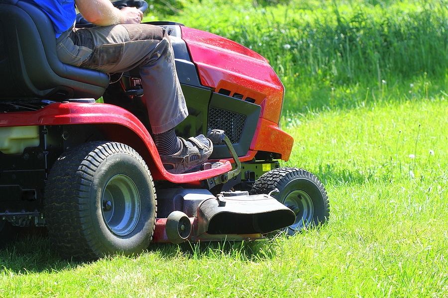 A Brief Guide to Different Types of Lawn Mowers