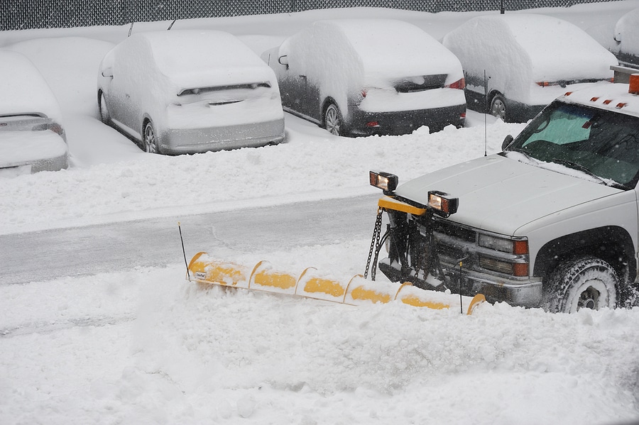 6 Benefits of Professional Snow Removal