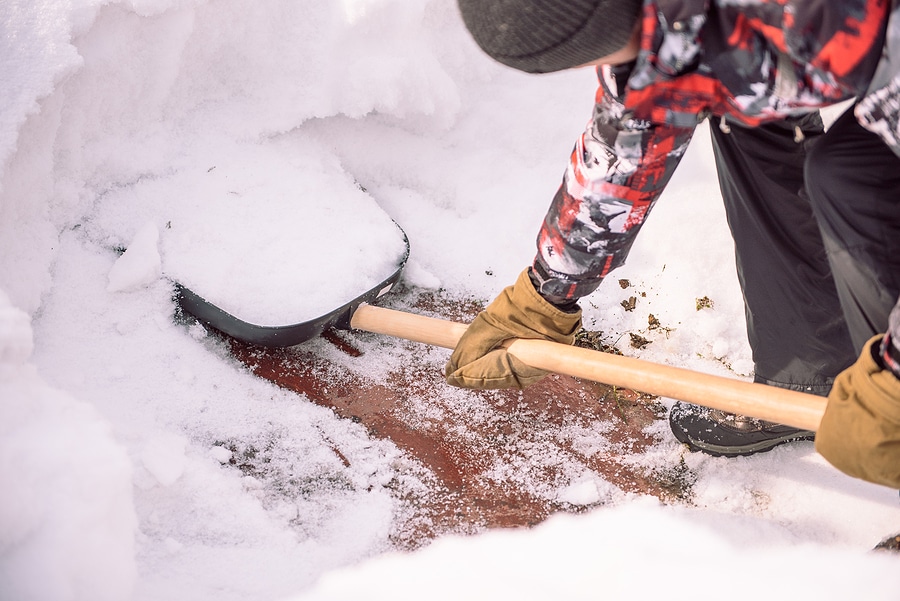 5 Hidden Dangers of DIY Snow Removal
